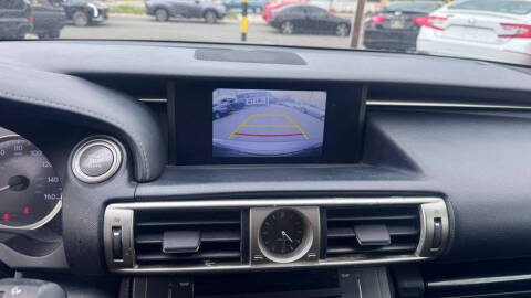 2016 Lexus IS 300