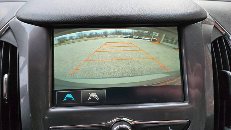 2017 Chevrolet Cruze LT Auto