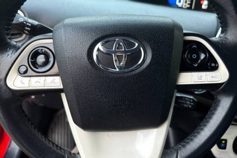 2018 Toyota Prius Three Touring