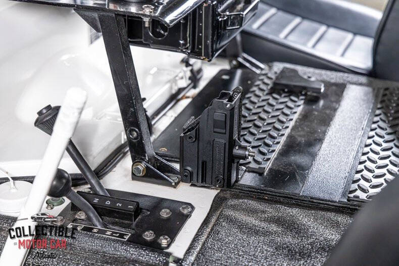 2006 AM General Humvee M1097R1