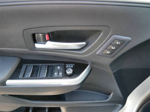 2025 Toyota Sienna Platinum 7-Passenger