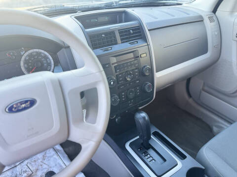 2009 Ford Escape XLS