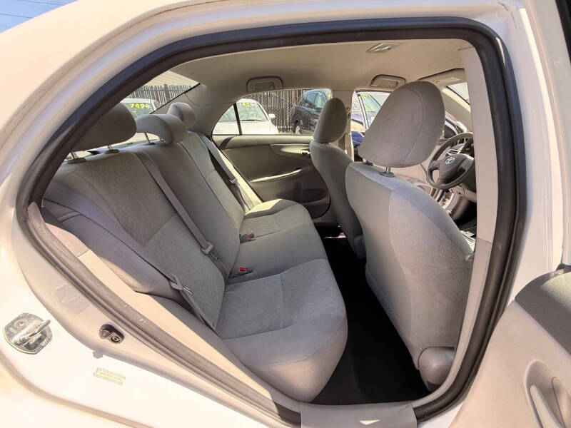 2009 Toyota Corolla LE