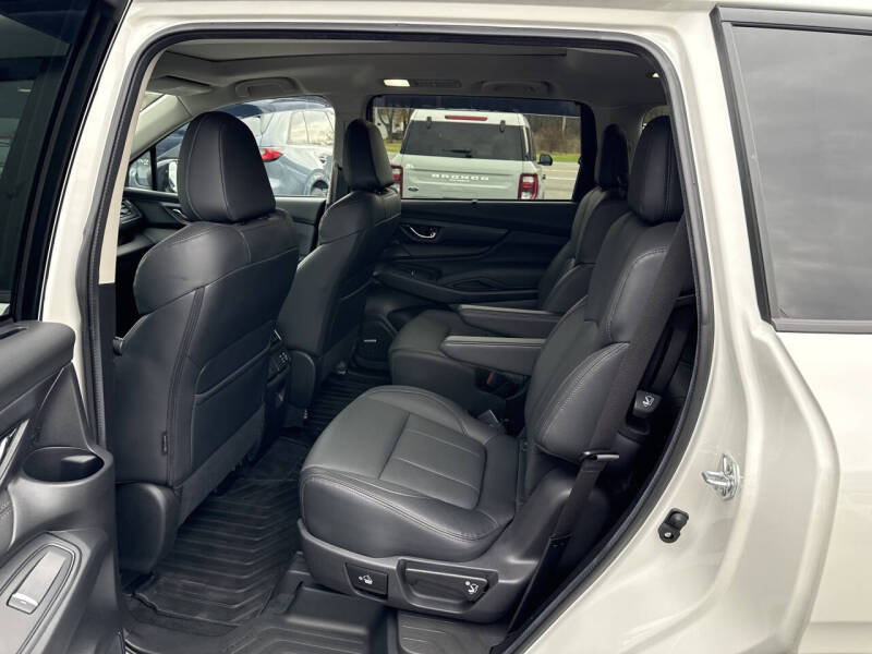 2025 Subaru Ascent Limited Bronze Edition