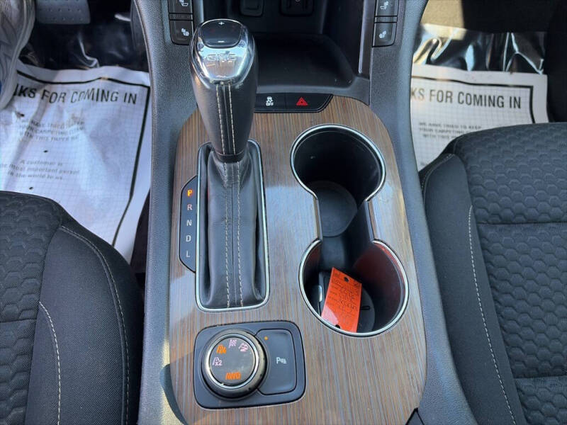 2018 GMC Acadia SLE-2