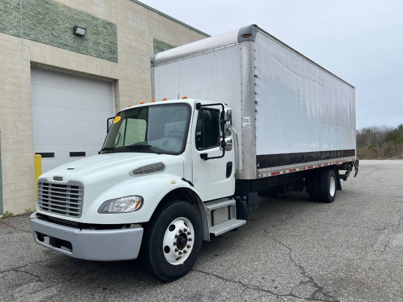 2018 Freightliner M2 106