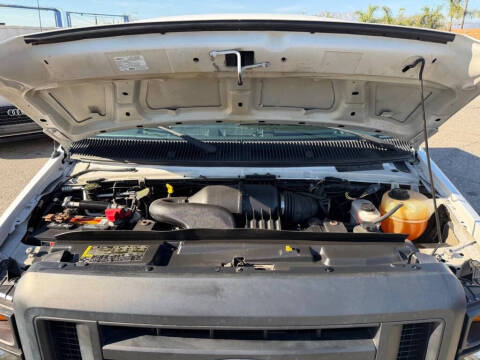 2014 Ford E-Series E-250