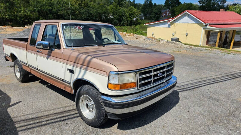 1994 Ford F-150 for sale at Rocket Center Auto Sales in Mount Carmel TN