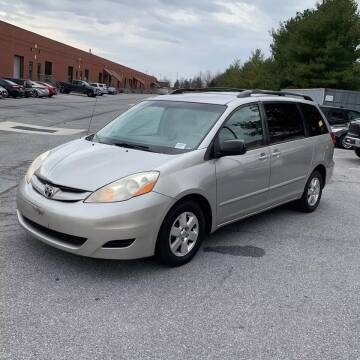2007 Toyota Sienna for sale at Good Price Cars in Newark NJ
