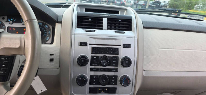 2010 Mercury Mariner V6