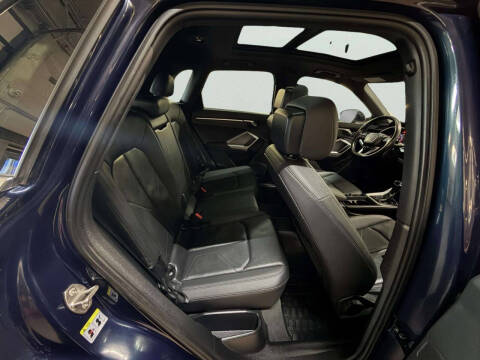 2020 Audi Q3 quattro Premium 45 TFSI
