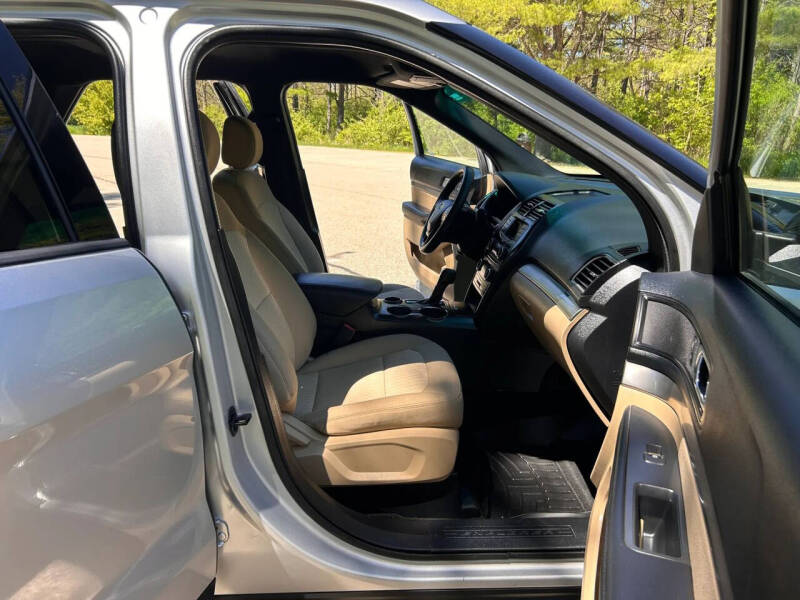 2016 Ford Explorer