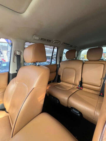 2017 Nissan Armada Platinum