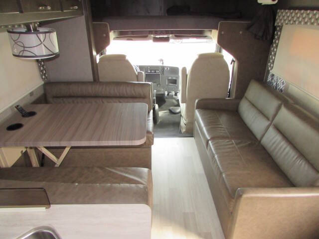 2022 International MV607