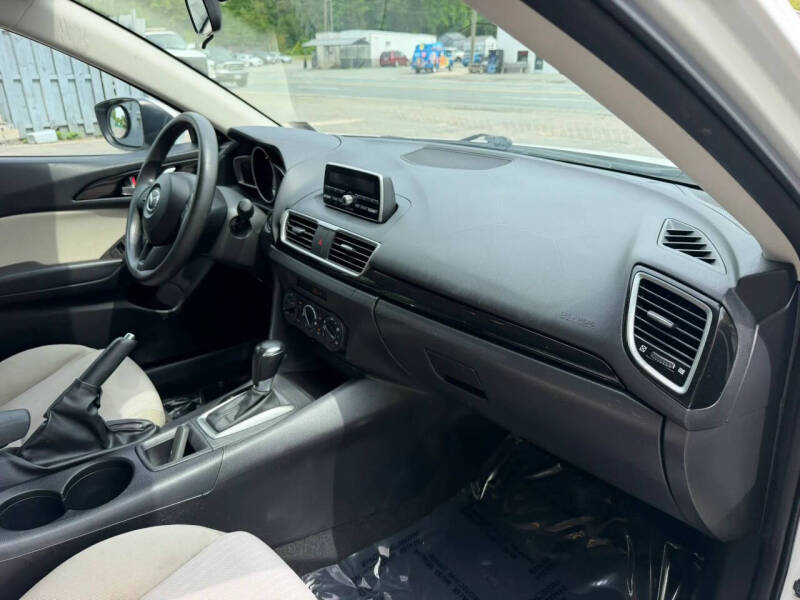 2014 Mazda MAZDA3 i Sport