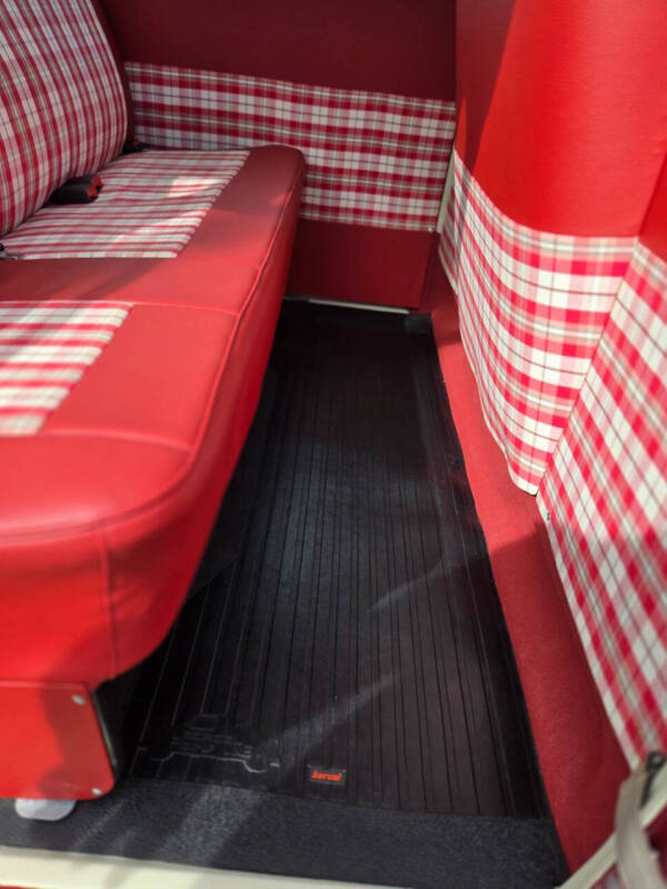 1975 Volkswagen Type 2