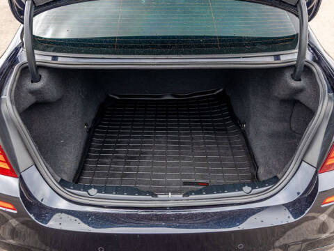 2011 BMW 5 Series 550i