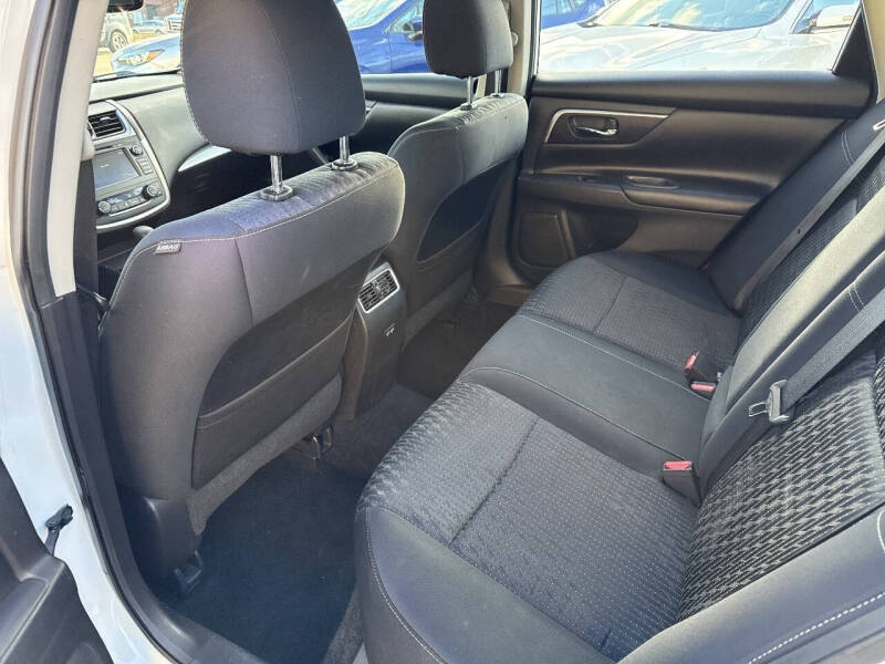 2017 Nissan Altima 2.5 SV