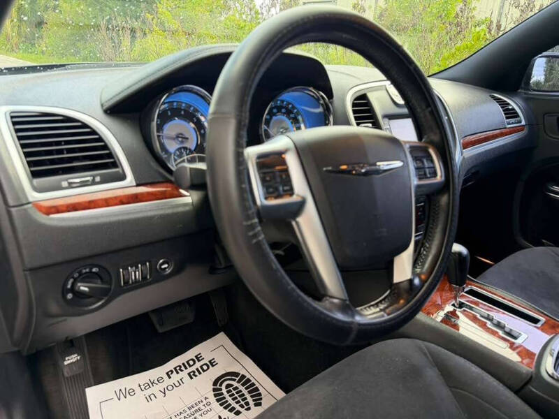 2012 Chrysler 300