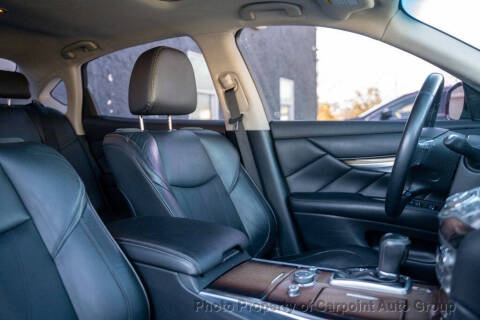 2015 Infiniti Q70L 3.7