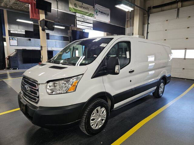 2019 Ford Transit Van Base's photo