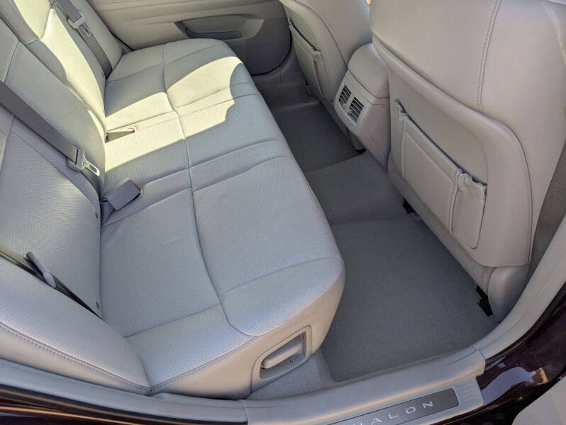 2011 Toyota Avalon Limited