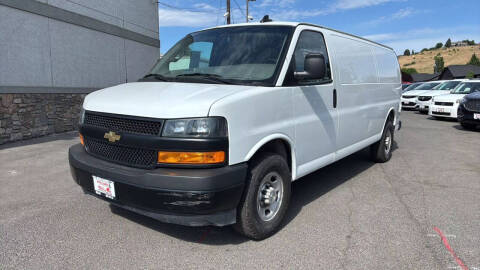 2023 Chevrolet Express 2500