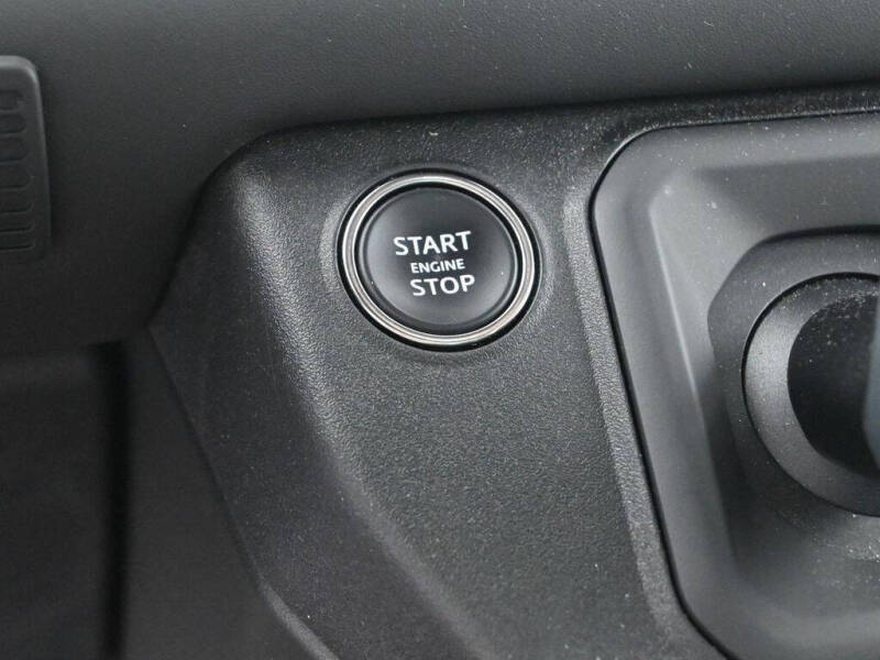 2023 Land Rover Defender 90 V8