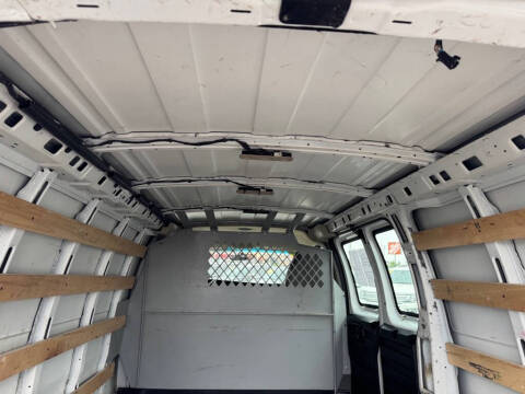 2015 GMC Savana 2500