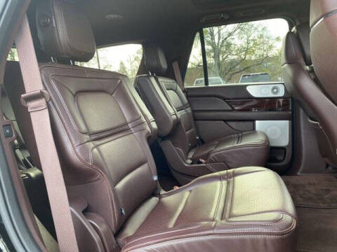2018 Lincoln Navigator Black Label