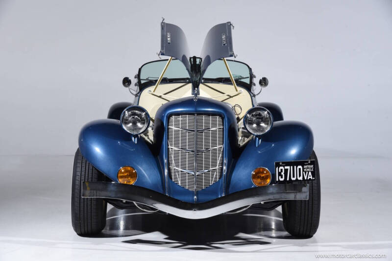 1936 Auburn 852