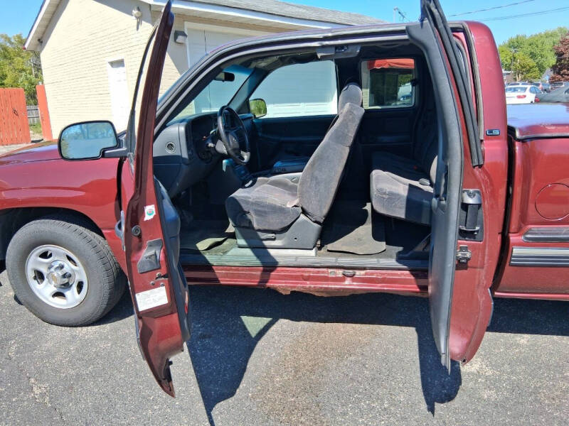 2000 Chevrolet Silverado 1500 LS