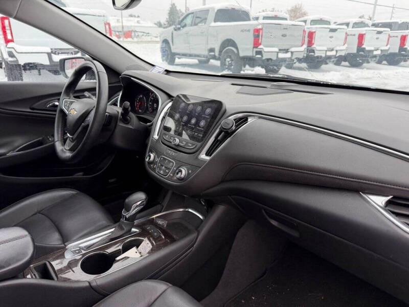 2024 Chevrolet Malibu LT