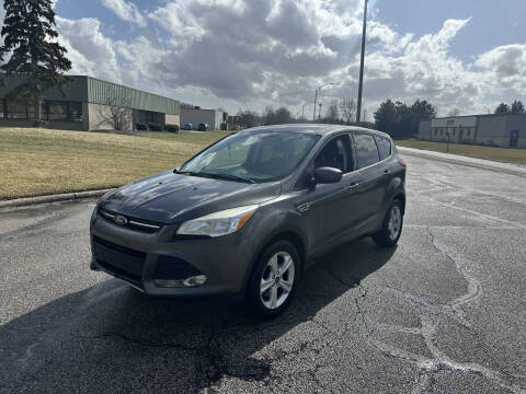 2015 Ford Escape for sale at JE Autoworks LLC in Willoughby OH
