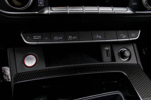 2021 Audi SQ5 3.0T quattro Premium Plus