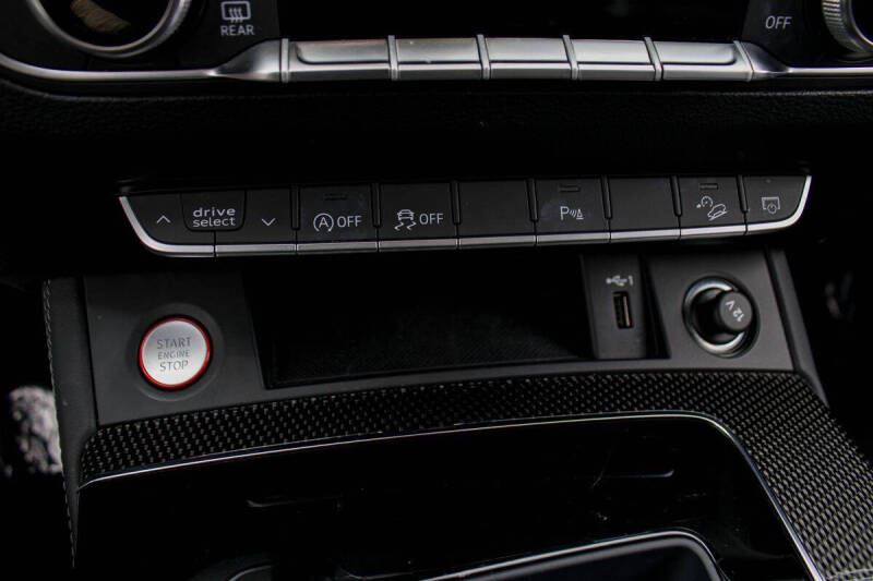 2021 Audi SQ5 3.0T quattro Premium Plus