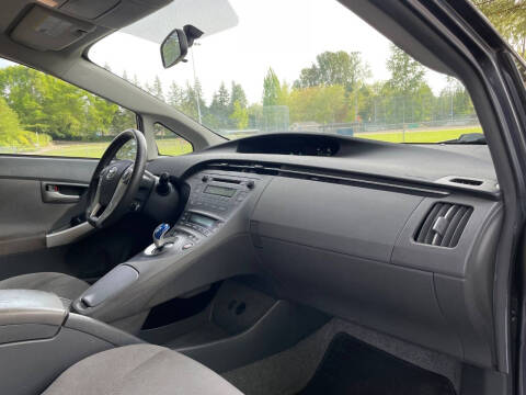 2011 Toyota Prius One