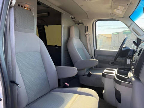 2014 Ford E-Series E-250