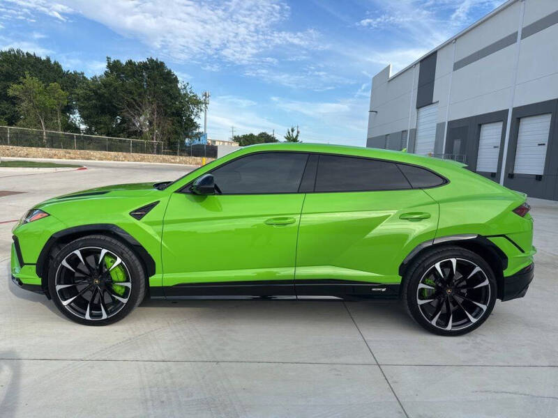 2024 Lamborghini Urus S