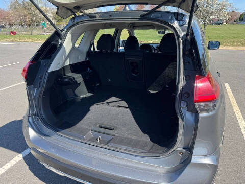 2017 Nissan Rogue S