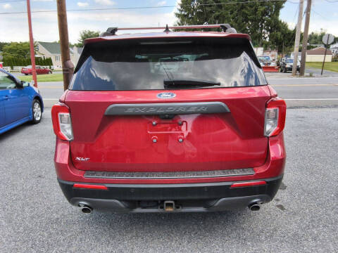 2023 Ford Explorer XLT