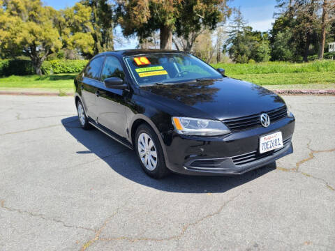 2014 Volkswagen Jetta for sale at ROBLES MOTORS in San Jose CA