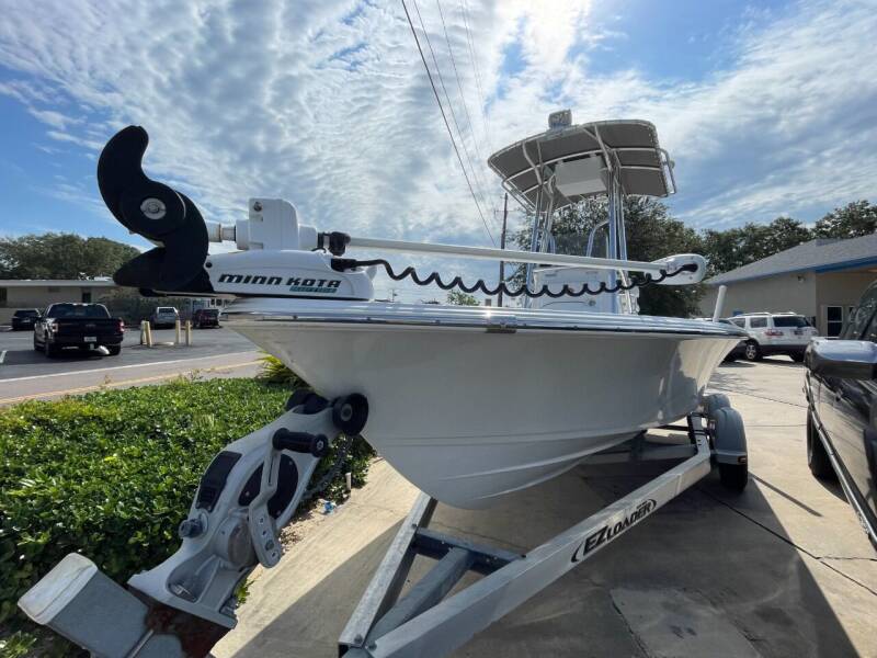 2014 Sportsman  Masters 207 for sale at Bavarian Auto Center in Rockledge FL