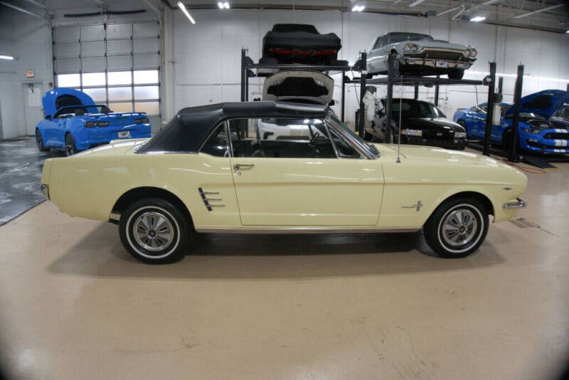 1966 Ford Mustang