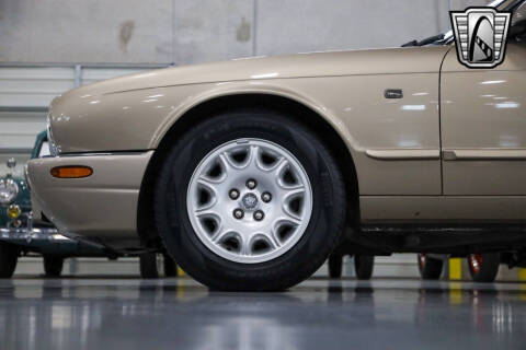 2001 Jaguar XJ-Series XJ8L