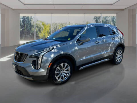 2023 Cadillac XT4 Premium Luxury
