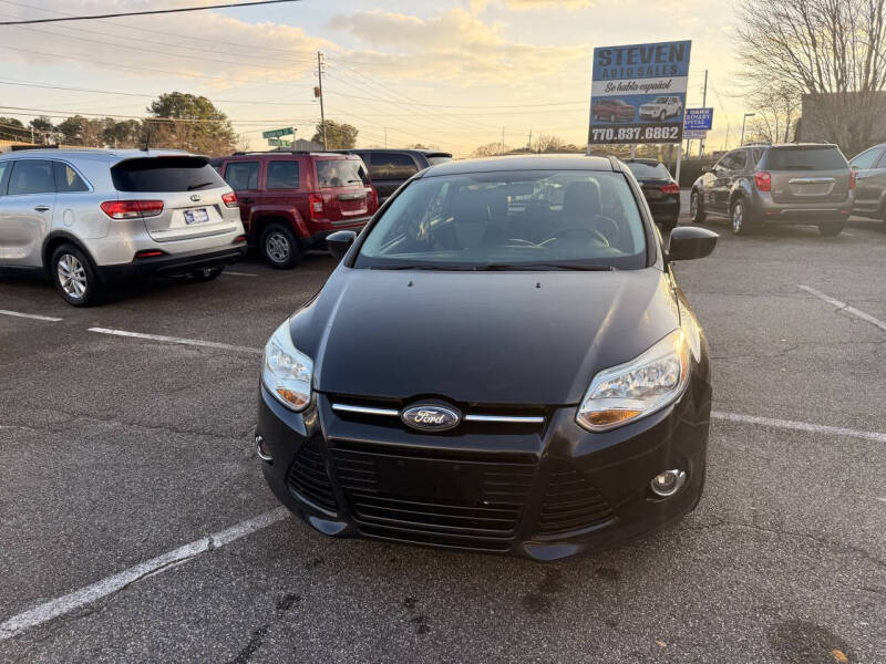 2012 Ford Focus SE's photo