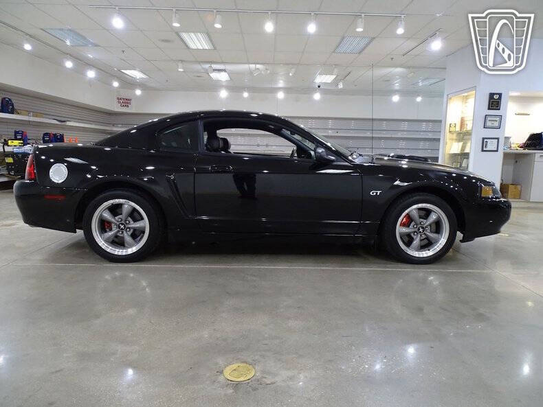 2001 Ford Mustang
