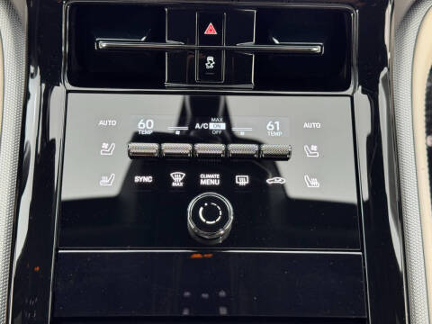 2024 Porsche Panamera 4