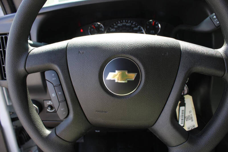 2026 Chevrolet Express 2500